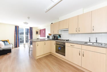 1 bed flat, Lady Lawson Street, Tollcross, Edinburgh, EH39DH - Image 4